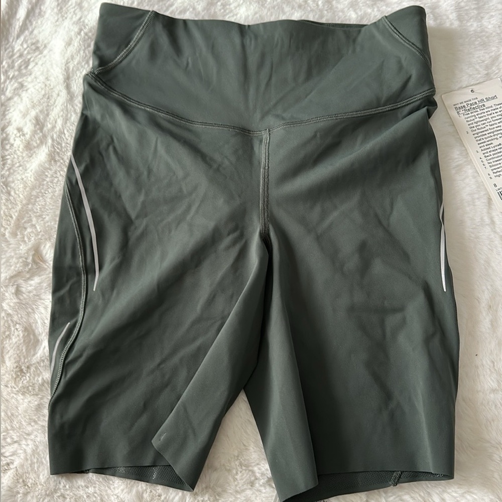 Lululemon Base Pace High-Rise Reflective Short 8" Smoked Spruce